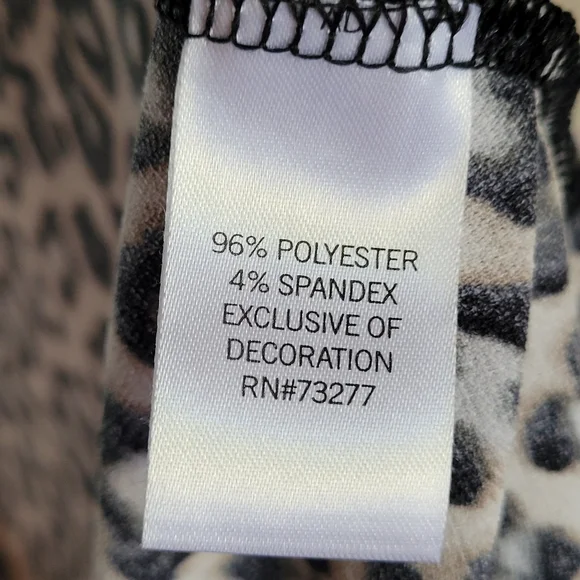 🌺Apt.9 Wrap Dress - Picture 9 of 9